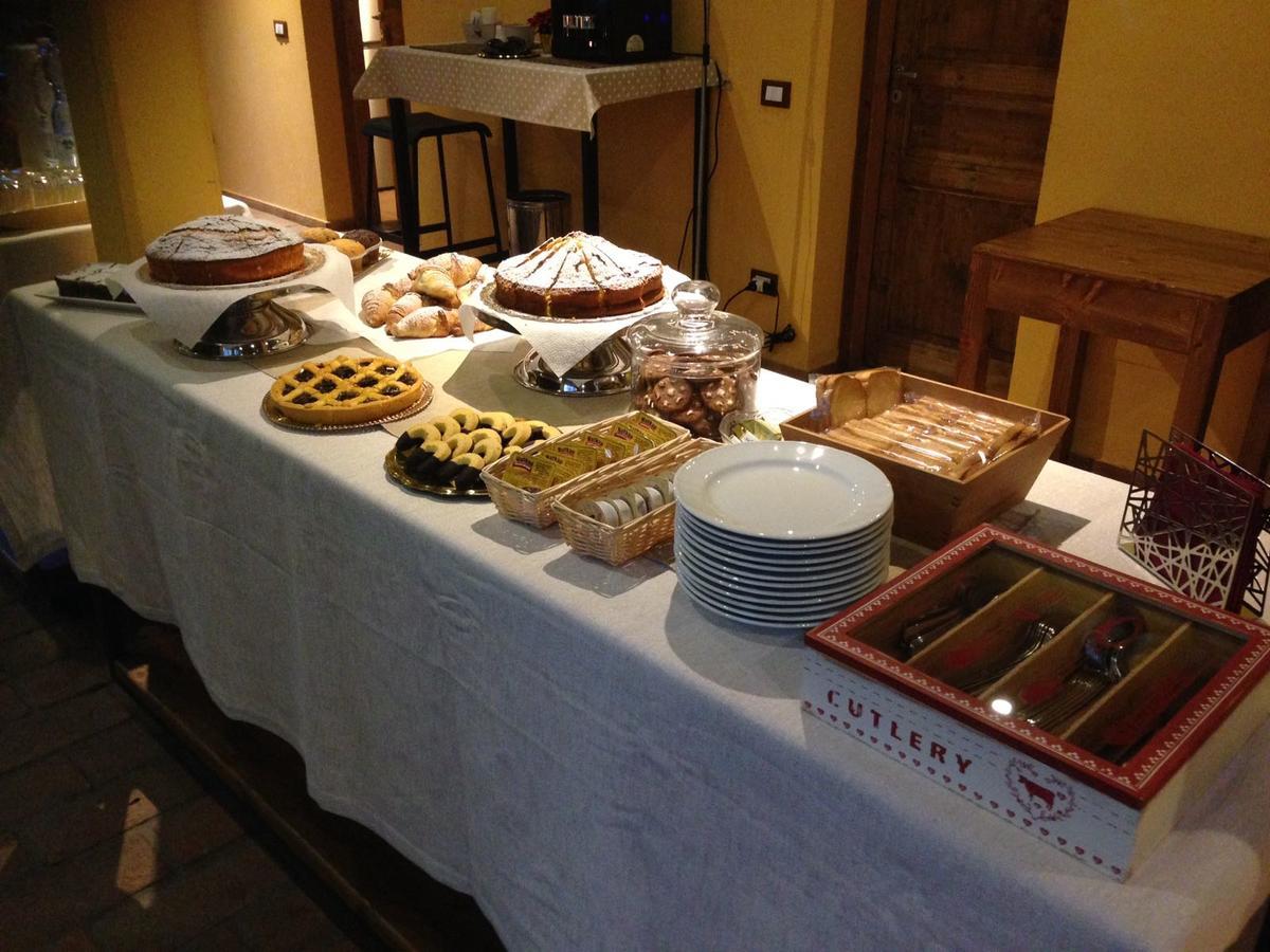 Conte Pietro Room&Breakfast Ferrara Eksteriør billede